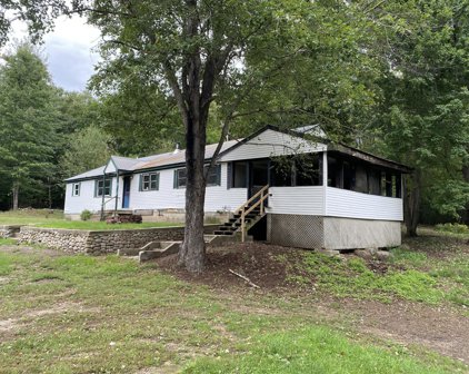 143 Richardson Road, Hiram