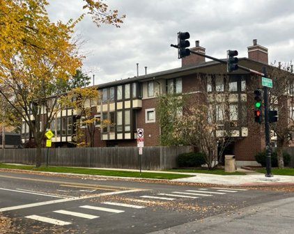 14 Division Street, Oak Park