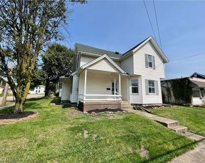 102 Canal Street E, Navarre