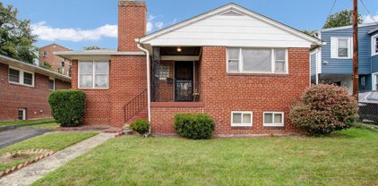 2010 S Kenmore St, Arlington