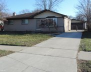 8812 Hamilton East Dr, Sterling Heights image
