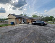 602 Main  Avenue, Maiden image
