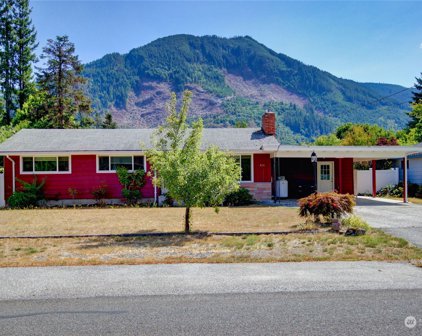 820 Madison Ave, Darrington