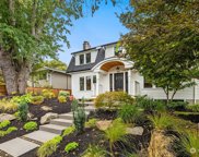 927 32nd Avenue, Seattle image
