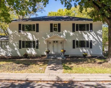 1342 N Main Street, Parkville