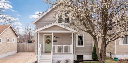 3458 Manhattan  Avenue, St Louis