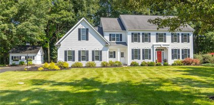 8049 Barony Woods, Victor