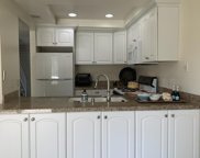 33 Lakeview Circle, Cathedral City image