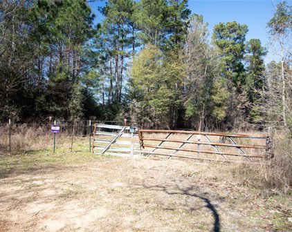 20122 Meadow Lake Road, Cleveland