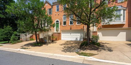 8538 Harvest Oak   Drive, Vienna