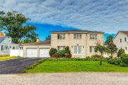 17 Girard Avenue, Bay Shore image
