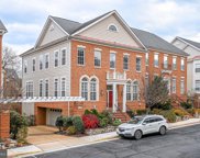 1871 Amberwood Manor   Court, Vienna image