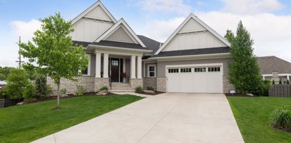 202 Byrondale Avenue, Wayzata
