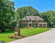 10313 Forest Maple   Road, Vienna image