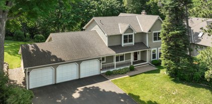 445 Far Hill Road, Wayzata