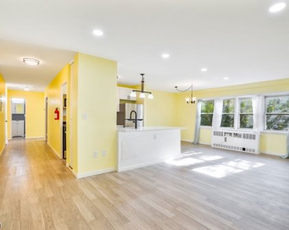 467 Valley St, Maplewood Twp.