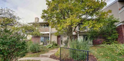 5520 Century Ave Avenue Unit 2, Middleton