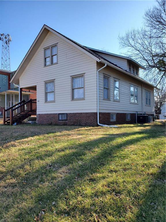 202 E Market Street, Warrensburg, 64093