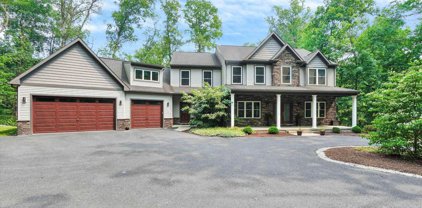 858 W Ridge Rd, Elizabethtown