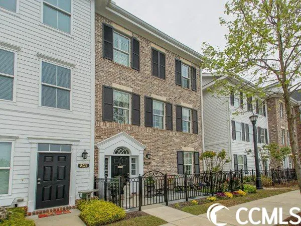 Market Common Row Homes for Sale