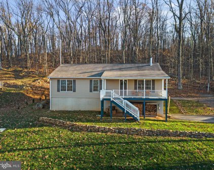 854 Windy Way, Front Royal