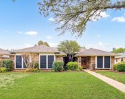 112 Meadowglen  Circle, Coppell image