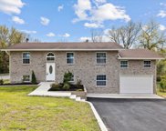 7716 Queensbury Drive, Knoxville image