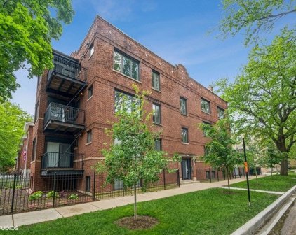 3435 W Sunnyside Avenue Unit #2W, Chicago