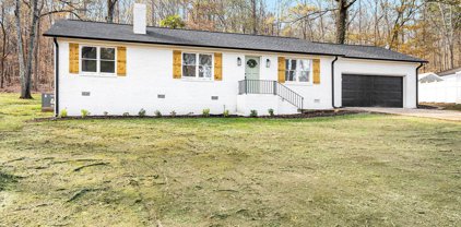 325 Hillcrest  Drive, Harrisburg