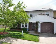1 Windsor   Mews, Cherry Hill image