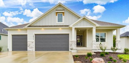 10515 N Hawthorne Avenue, Kansas City