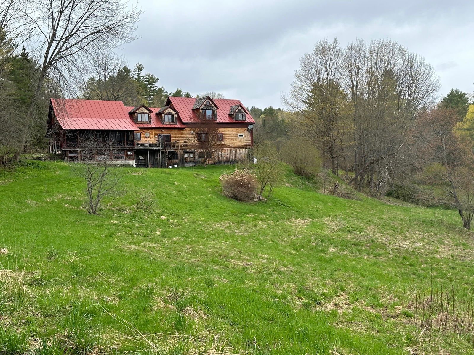 5208 Hollister Hill Road, Marshfield, 05658