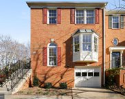 2103 Bobbyber   Drive, Vienna image