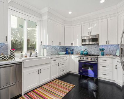 1069 Cottage Way, Encinitas