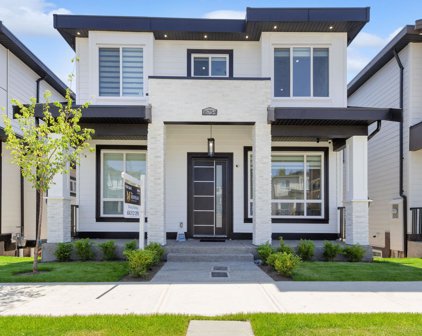 16754 15a Avenue, Surrey