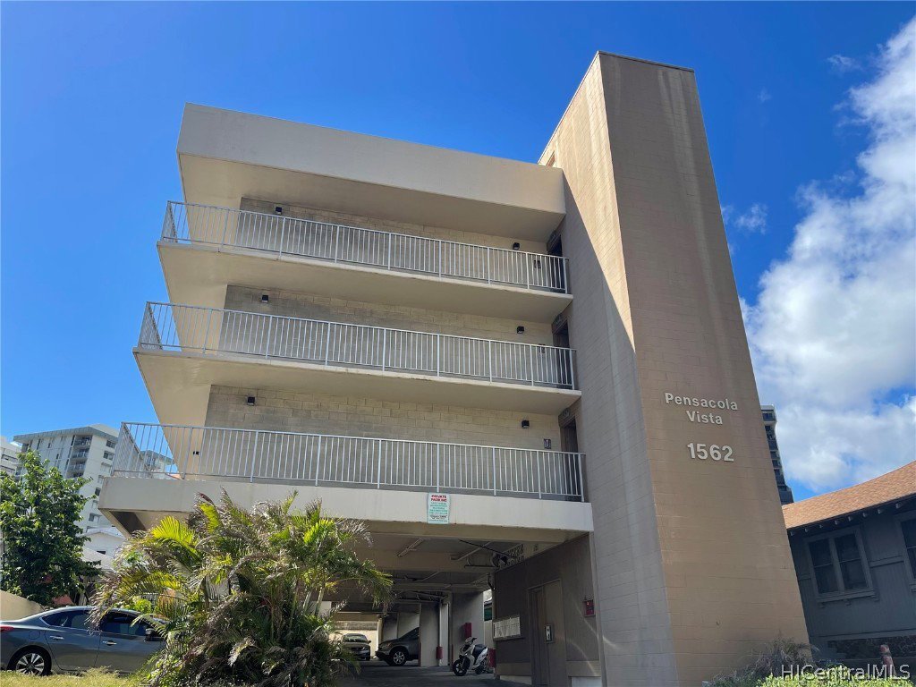 1562 Pensacola Street Unit 205, Honolulu, 96822