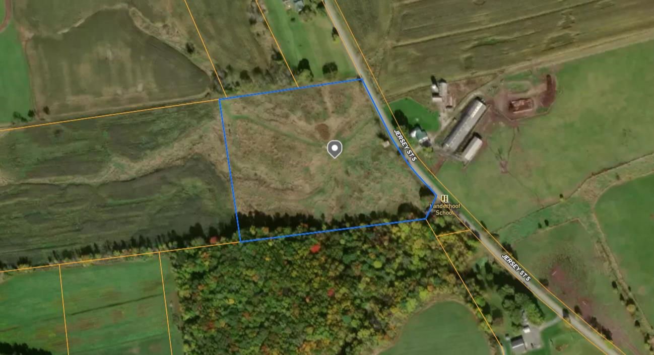 800 Jersey Street Addison 05491 - Da418fe33539a7cb11cfa3d1ae05d52e 