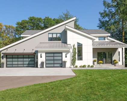 1611 Holdridge Terrace, Wayzata