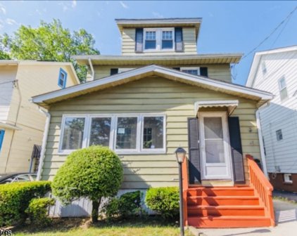 112 Woodside Rd, Maplewood Twp.