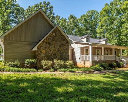 247 Deacon Way, Mocksville