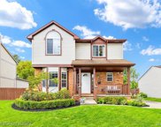 328 S CHOCOLAY, Clawson image