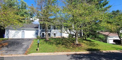 14508 Keeneland Cir, North Potomac