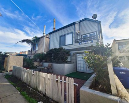 813 Isthmus Court, Pacific Beach/Mission Beach