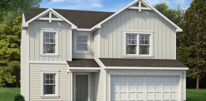 1306 Delacorte Circle, Shelbyville