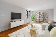 69 Bennett  Avenue Unit 509, New York image