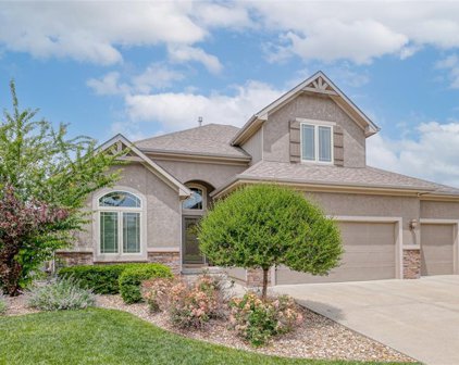 16588 S Parkwood Street, Olathe