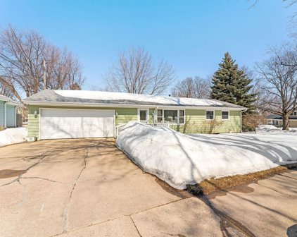 3404 E 13th St, Sioux Falls