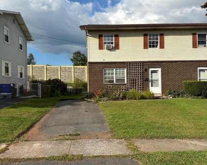 421 Aspen St, Middletown