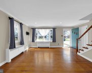 2036 Oak   Avenue, Hatfield image