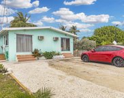 14 Clara Boulevard, Key Colony image